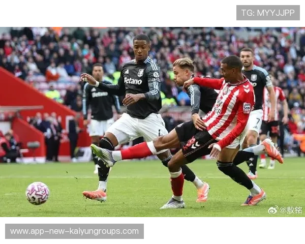 随着桑德兰1-1埃弗顿！平局不意外，意外的是以下三点！，桑德兰 老板